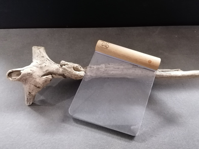 Drehunterlagen/Tray`s für Zigarettendreher!! Durchdachte unterlagen aus schönen Hölzern. Mit schönen Lasergravuren oder Pur.. Tray`s mit 1, 2, oder 3 Fächern in verschiedenen Größen.. Lasergravuren... Wie und Was gewünscht wird..